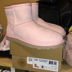 1Day Sale!! Classic mini uggs